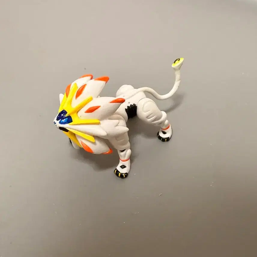 [BUNJANG] Pokemon Solgaleo Figure / 포켓몬 솔가레오 피규어