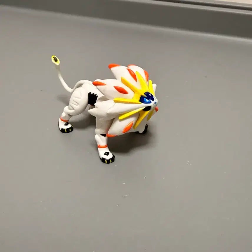 [BUNJANG] Pokemon Solgaleo Figure / 포켓몬 솔가레오 피규어