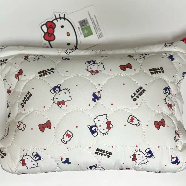 [BUNJANG] Sanrio Hello Kitty Quilted Pouch / 산리오 키티 하트 퀄팅 파우치