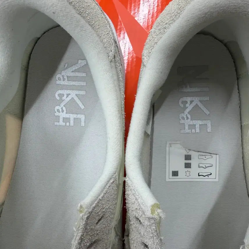 [BUNJANG] Nike x Sacai Vaporwaffle Nylon White US 10.5 / [285]나이키 사카이 와플 나일론 화이트 S급 중고