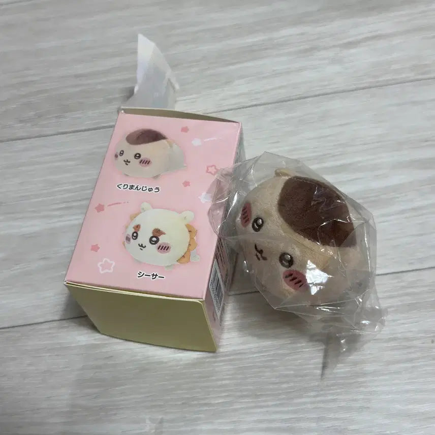 [BUNJANG] Chiikawa Nesoberi Stuffed Toy (Series 2) - Kurimanju / [확정] 치이카와 네소베리 엎드린 누이 2탄 가챠 퍼레이드 쿠리만쥬