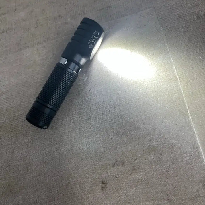 [BUNJANG] Manker E02 II Mini Right-Angle EDC Flashlight / Manker E02 II 미니 랜턴 직각형 EDC 후레쉬 (배터리 미포함