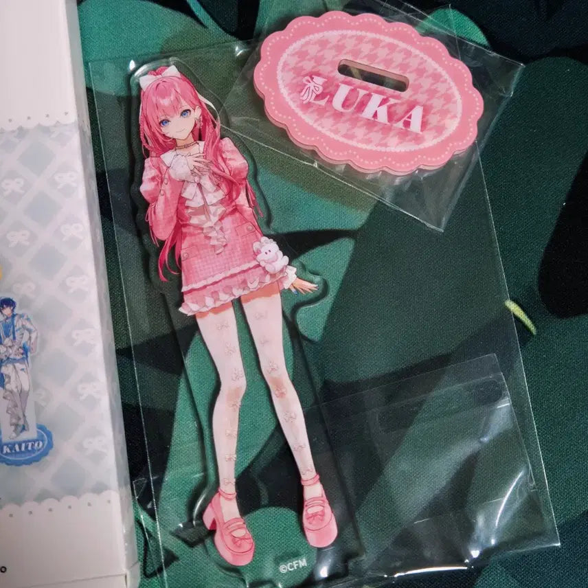 [BUNJANG] Vocaloid Luka Piapro Characters Ichiban Kuji Acrylic Stand / 피아프로 캐릭터즈 후쿠야캬라복 쿠지 보컬로이드 e상 아크릴스탠드 루카