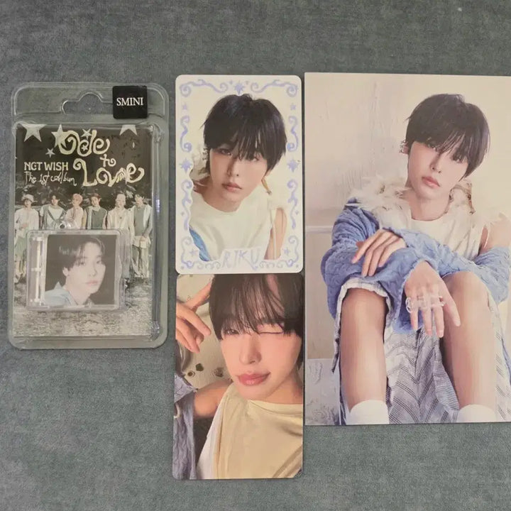 [BUNJANG] NCT WISH Wish OFFICIAL LIGHT STICK Ver. 2 (EROS ver.) Photocard, Sealed Album, POB / 엔시티 위시 오드투러브 미개봉 스미니 앨범  + 에로스 버전 포카 리쿠