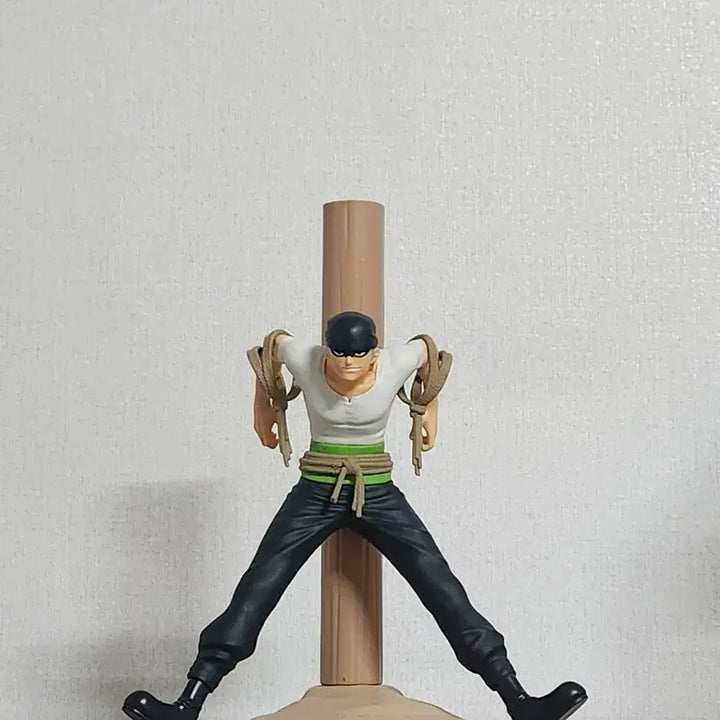 [BUNJANG] One Piece Zoro Banpresto Action Figure / 원피스 조로 반프레스토 피규어
