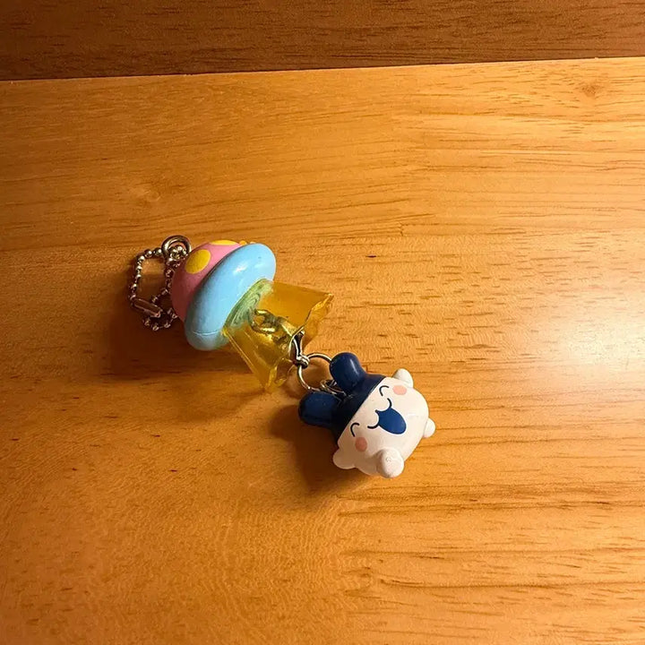 [BUNJANG] Tamagotchi UFO Keychain Gacha (Mimichi) - Unsealed / 다마고치 UFO 키링 가챠 (미미치)