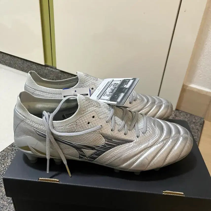 [BUNJANG] Mizuno Morelia Neo 4 Beta Japan FG Soccer Cleats / 새상품) 미즈노 모렐리아 네오 4 베타 재팬 축구화 265