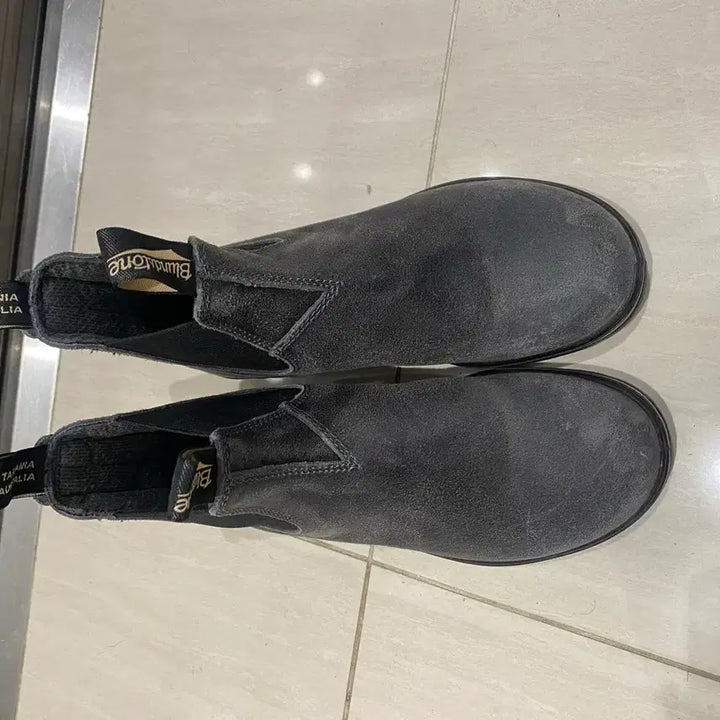 [BUNJANG] Blundstone 1910 Steel Grey Boots (Size 5.5) / 블런드스톤 1910 스틸그레이 (5.5)