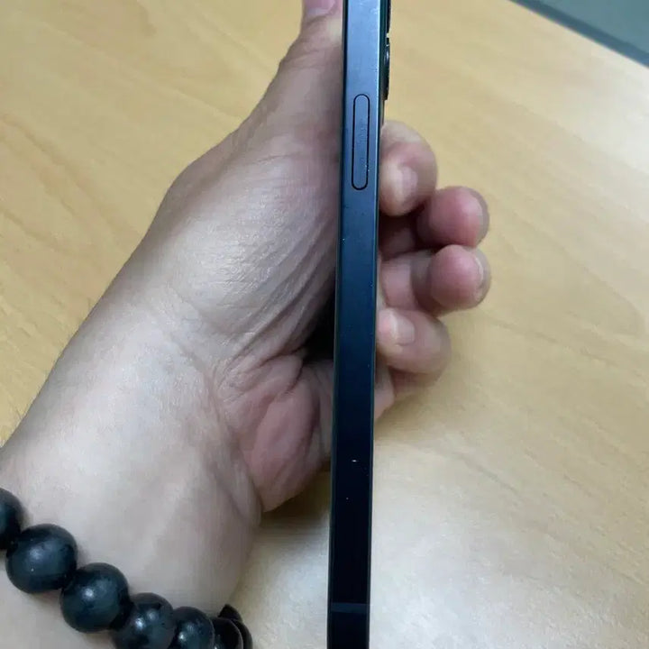 [BUNJANG] Apple iPhone 12 128GB Black / 아이폰 12 블랙 128기가 팝니다.