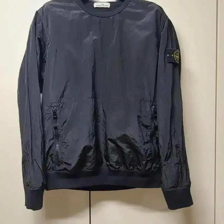 [BUNJANG] Stone Island 18FW Nylon Sweatshirt XL / 한정판(XL)18fw스톤아일랜드 나일론맨투맨 정리합니다