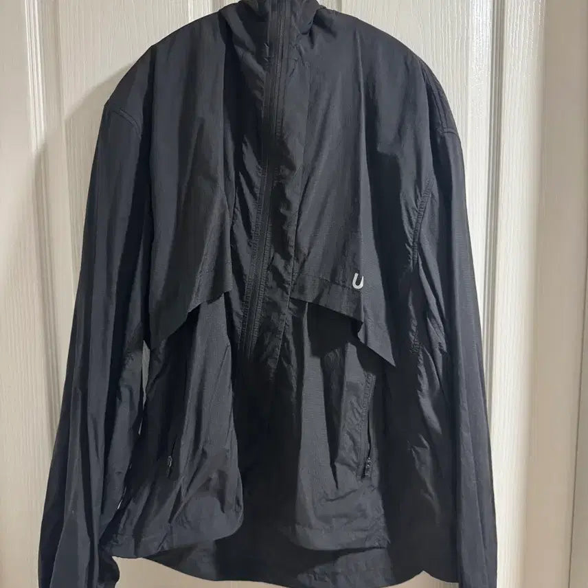 [BUNJANG] UVU Windbreaker Black L / UVU 윈드브레이커 L