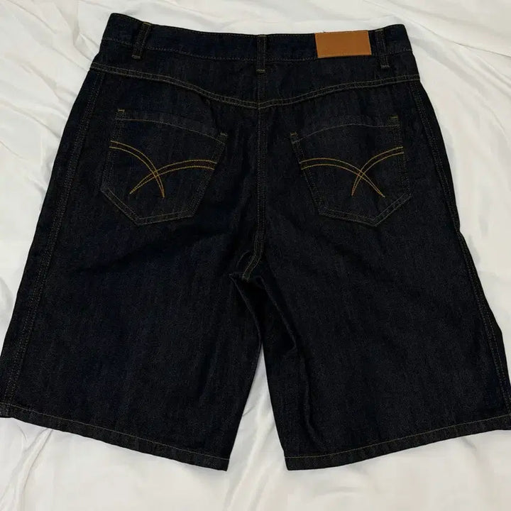 [SOLD OUT] 럭키슈에뜨 청반바지