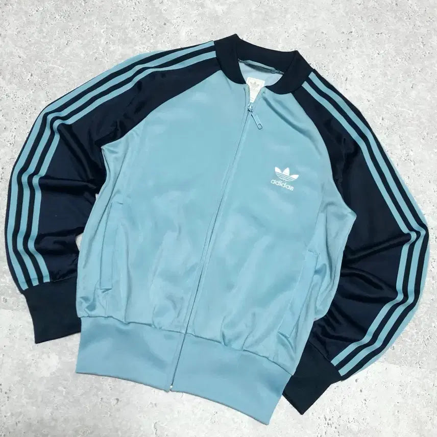 [BUNJANG] Adidas Superstar Sky Blue Jersey Jacket Rare / 아디다스 슈퍼스타 스카이블루 져지 자켓 희귀