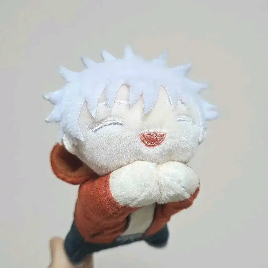 [SOLD OUT] 주술회전 고죠 사토루 오키나와 특전 허그캬라 누이