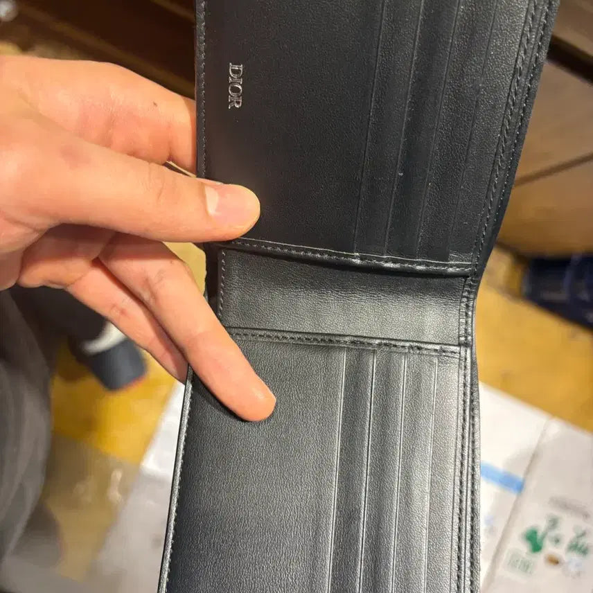 [BUNJANG] Dior Bifold Wallet / 디올 반지갑 팝니다