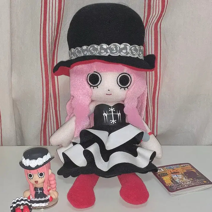 [BUNJANG] One Piece Perona 2013 Halloween Kumacy Doll + Bismile Figure Bundle / 원피스 페로나 2013 할로윈 쿠마시돌+비스마일 피규어