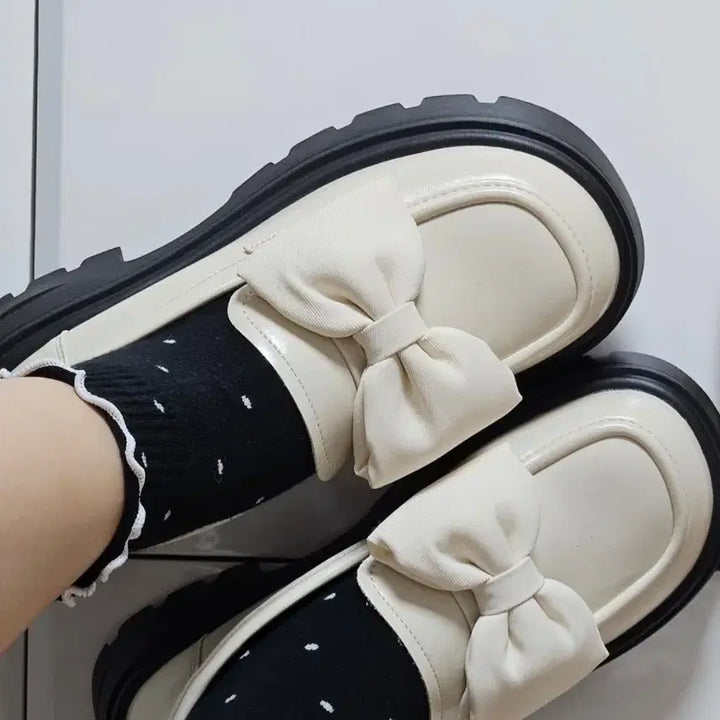 [BUNJANG] Ivory Ribbon Loafers (Size 230) / 아이보리 리본 로퍼 230