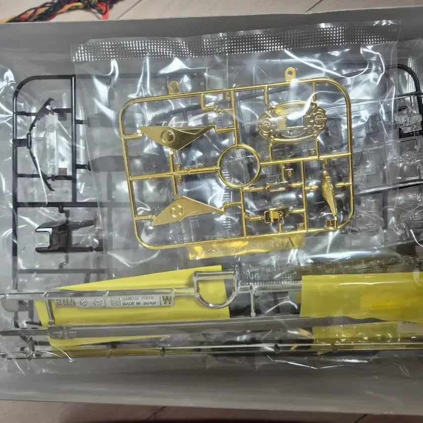 [BUNJANG] Bandai PG Red Frame Gundam Limited Edition Full Set (2 Sets) / 반다이PG레드프레임건담 초회한정 풀구성 2세트 내용(mg,rg,건프라)