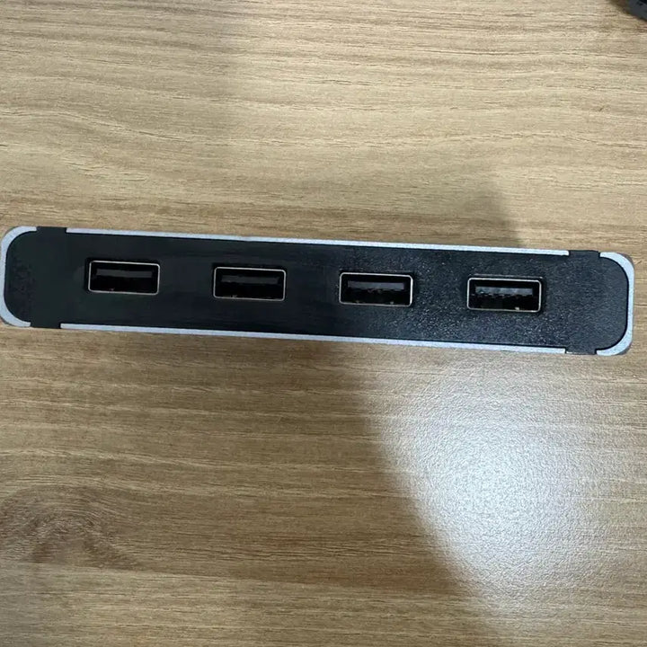 [BUNJANG] Caldigit Element 4 Thunderbolt Hub / caldigit 칼디짓 엘리먼트 4 썬더볼트 맥북 허브