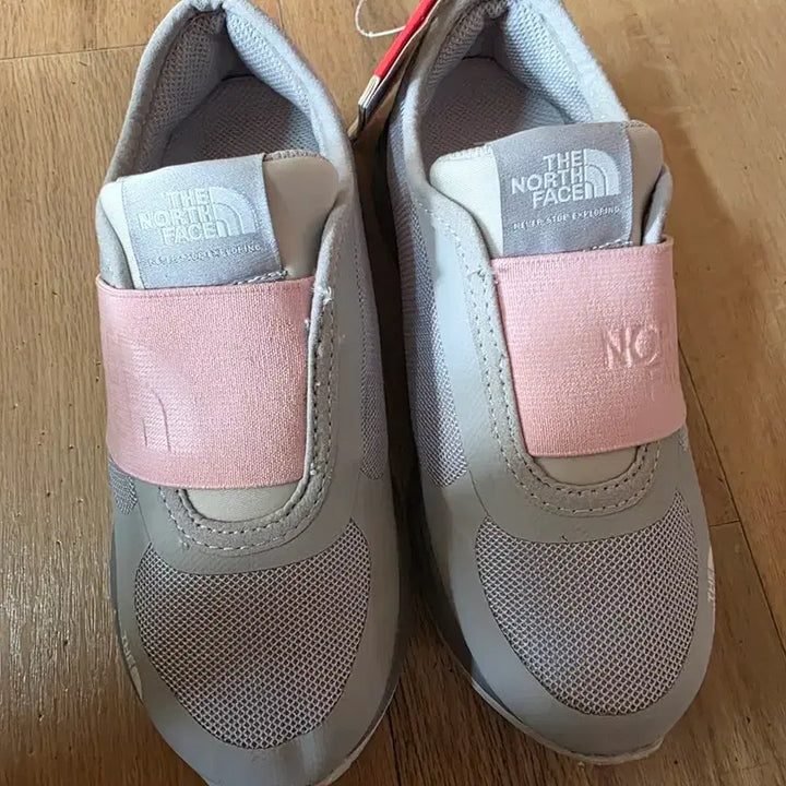 [BUNJANG] The North Face Kids Shoes Grey/Pink / 노스페이스 아동 신발 그레이 핑크