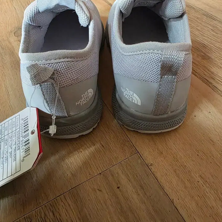 [BUNJANG] The North Face Kids Shoes Grey/Pink / 노스페이스 아동 신발 그레이 핑크