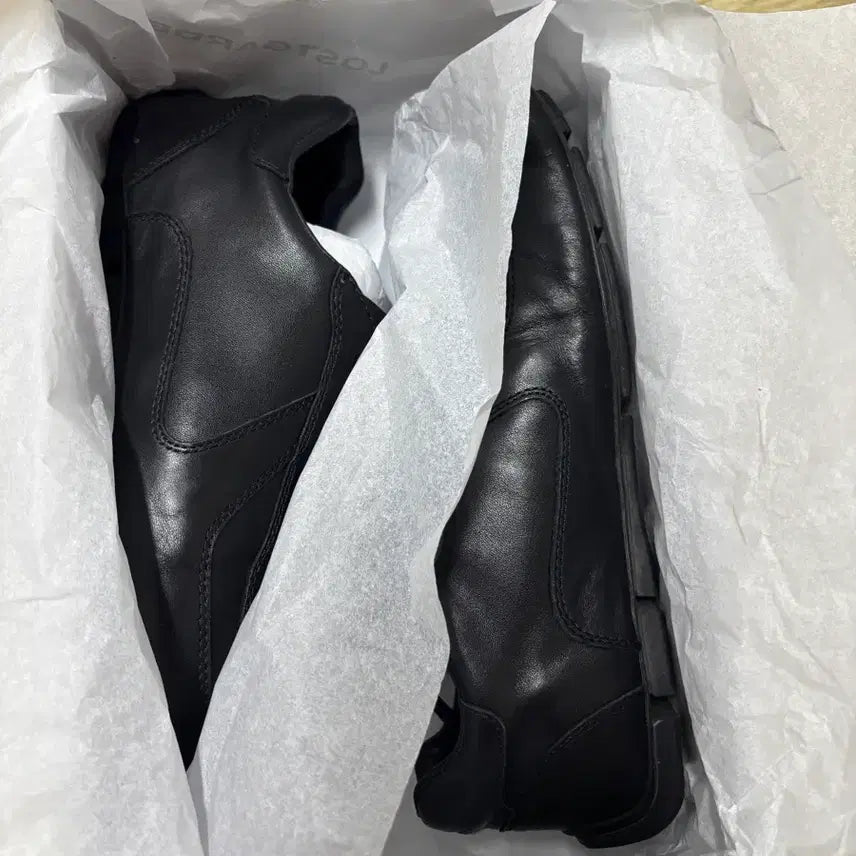[BUNJANG] Lost Garden Uniform Driving Sneakers Black / 로스트가든 UNIFORM 드라이빙 스니커즈 블랙