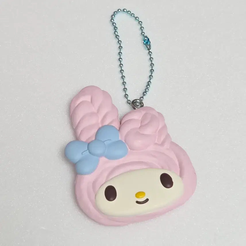 [BUNJANG] Sanrio My Melody Meringue Cookie Gacha Keychain / 산리오 마이멜로디 머랭쿠키 가챠 키링