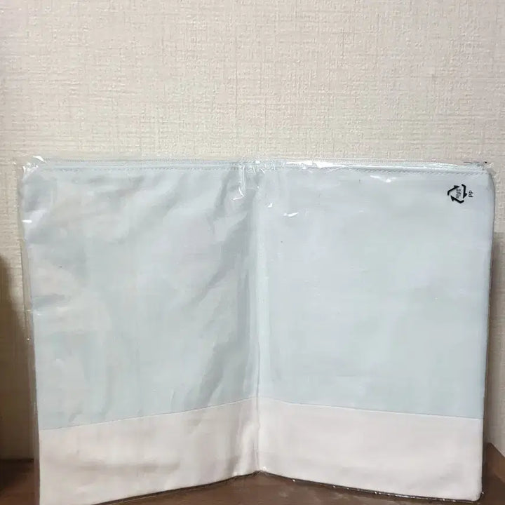 [BUNJANG] Starbucks X Pantone Planner Pouch Diary Book Pouch Book Cover / * (새제품) 스타벅스X팬톤 플래너 파우치 다이어리 북파우치 북커버 다꾸