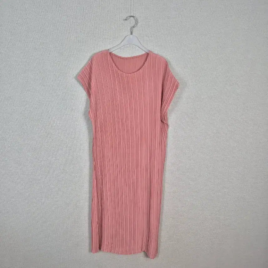 [BUNJANG] Coral Pink Pleated Dress / (