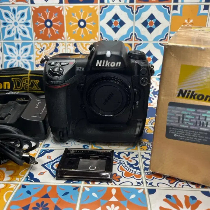 [BUNJANG] Nikon D2X DSLR Camera Body (Mint Condition, Full Box) / 니콘 D2X 풀박스 민트급 바디 니콘df 니콘d4