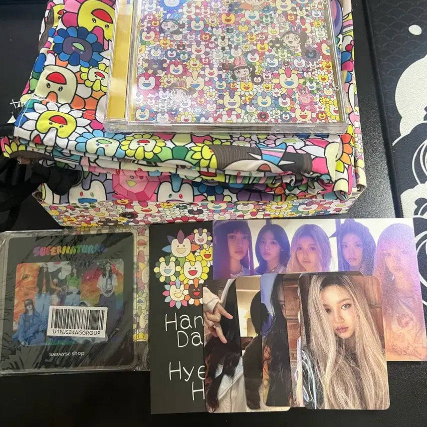 [BUNJANG] NewJeans Supernatural Album Group POB / 뉴진스 슈퍼내추럴 앨범 단체+특전