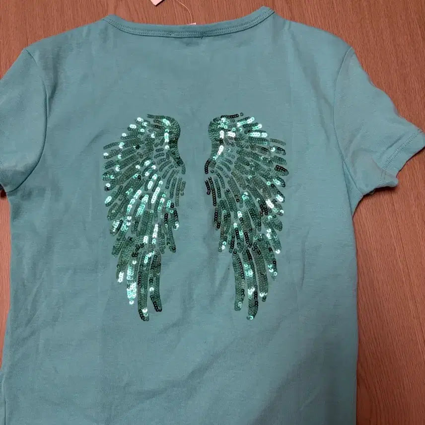 [BUNJANG] Subdued Mint Angel T-Shirt Size S / 섭듀드 민트 엔젤 티 s