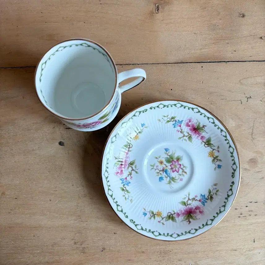 [BUNJANG] 1950s Paragon "Tuscan" Floral Gilded Cup &amp; Saucer Set / 1950년대 영국 빈티지 파라곤 타이산 컵앤소서