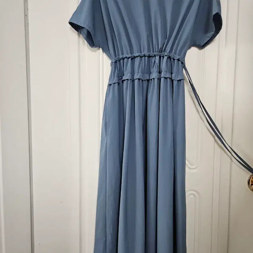 [BUNJANG] The iZZAT Shirring Pocket Nylon Long Dress / 더아이잗 셔링맘대로 주머니 바스락 나일론 원피스 롱원피스 셔링원피스