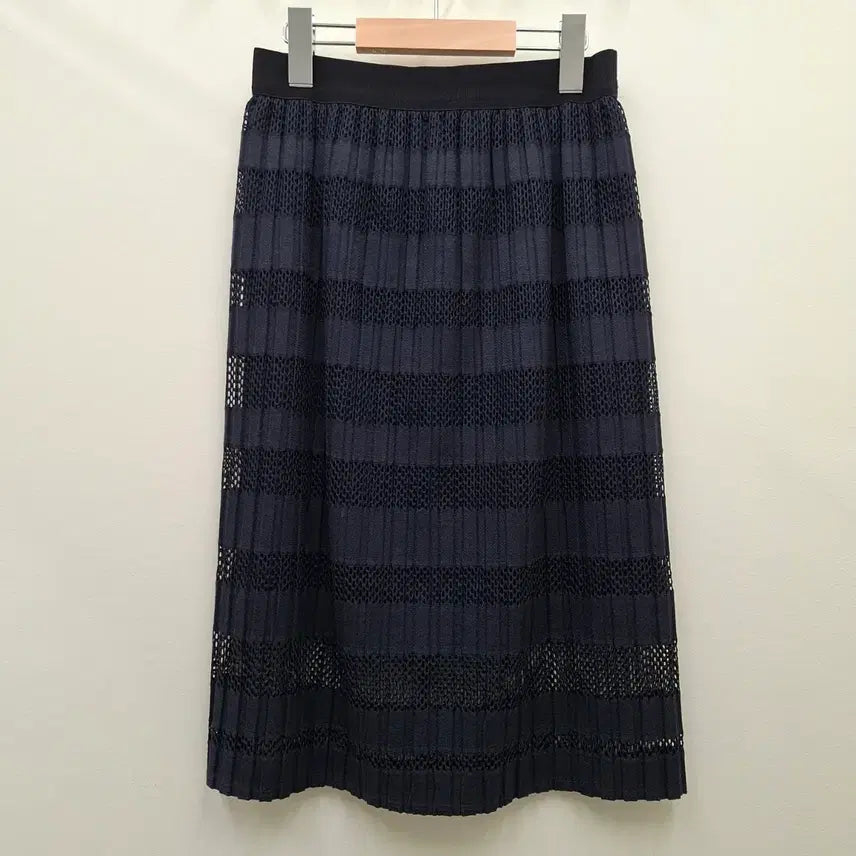 [SOLD OUT] sjsj 펀칭 플리츠 스커트