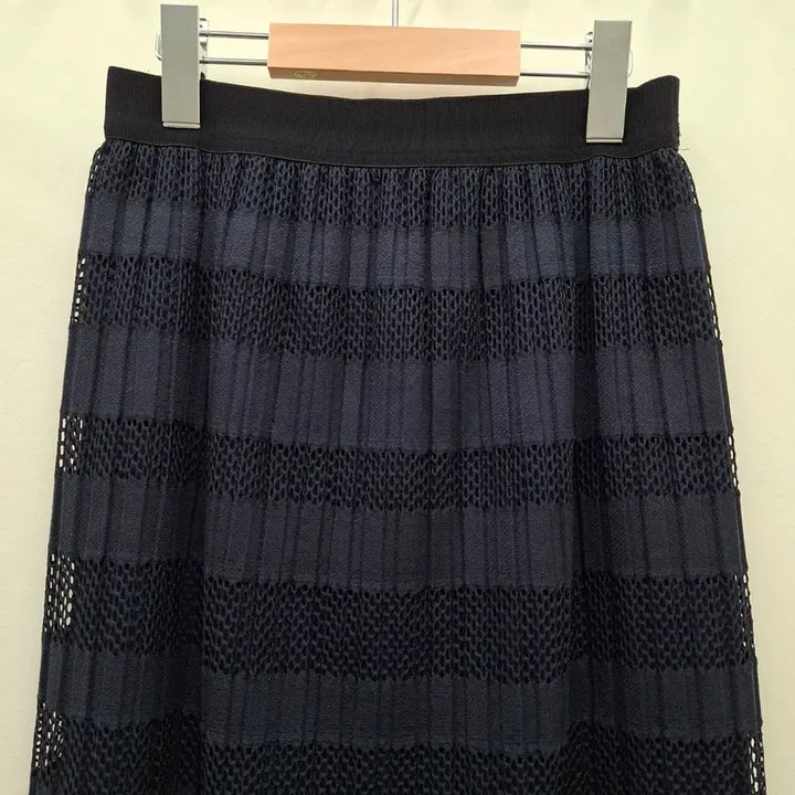 [SOLD OUT] sjsj 펀칭 플리츠 스커트