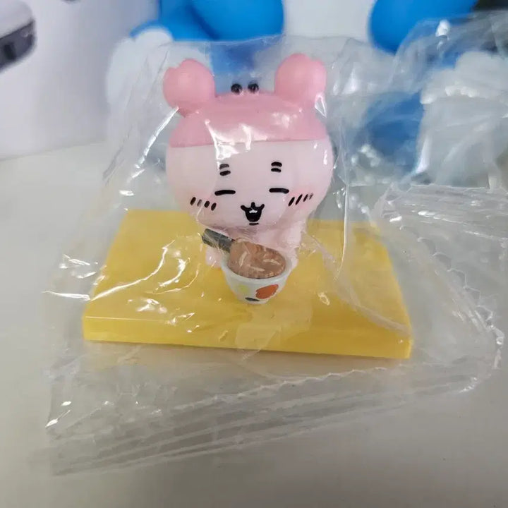 [BUNJANG] Chiikawa x Matsuya Collaboration Figure Kani / 치이카와 마츠야 콜라보 피규어 카니
