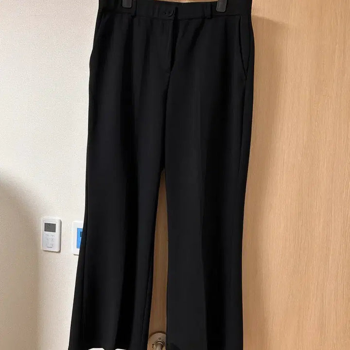 [BUNJANG] Deerora High-Waist Four-Way Stretch Bootcut Slacks (2XL) / 2XL 1회착 디어로라 인밴딩 사방 스판 부츠컷 슬랙스 여름용