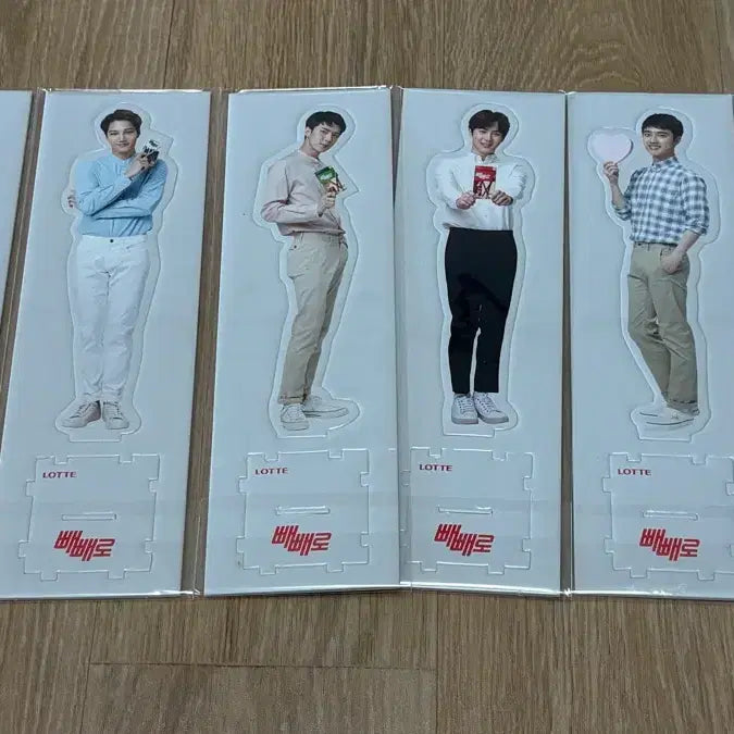 [BUNJANG] EXO-K Lotte Pepero Mini Standee 6 Types Set / 롯데 빼빼로 엑소케이 미니 등신대 6종세트