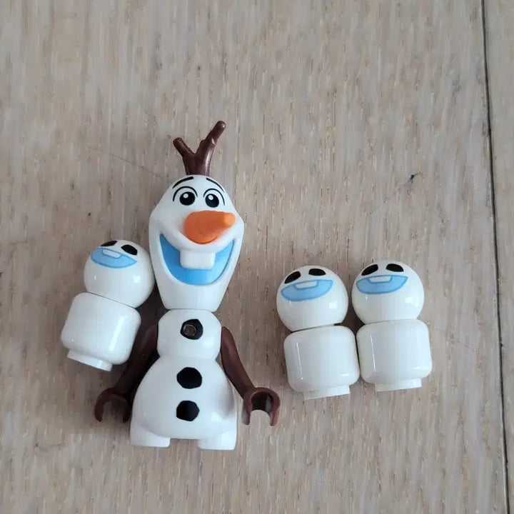 [BUNJANG] LEGO Original Frozen Olaf Minifigure / 레고 정품 겨울왕국 올라프 미니피규어 미피