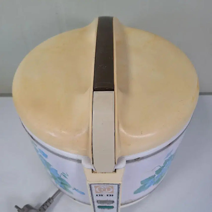 [BUNJANG] MAMA Electric Rice Cooker (1982) / 근대사 수집 자료 옛날 민속품 마마 전기 밥솥