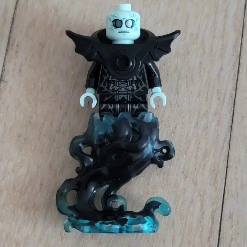 [BUNJANG] Lego Hidden Side Nemur Mini-Figure / 레고 정품 히든사이즈 네마르 미니피규어