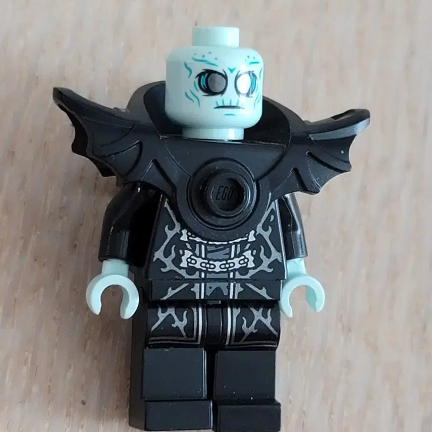 [BUNJANG] Lego Hidden Side Nemur Mini-Figure / 레고 정품 히든사이즈 네마르 미니피규어