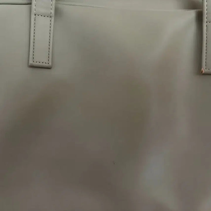 [BUNJANG] Rubinata Avocado Shoulder Bag / 루비나틴 아보카도 숄더백