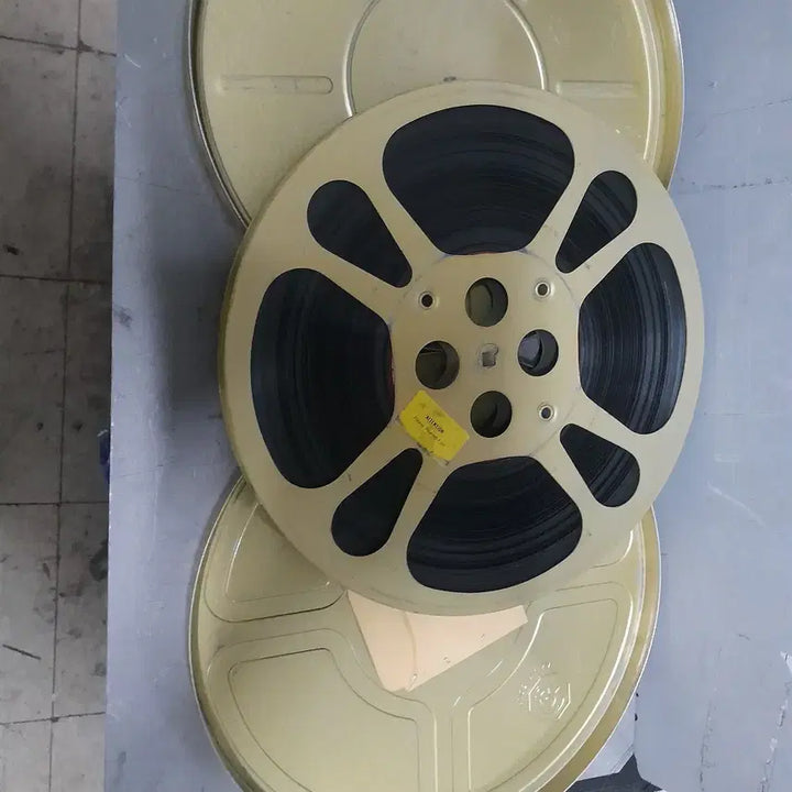 [BUNJANG] 16mm Sound Projector Film Reel / 16미리 사운드 영사기 필름 1통