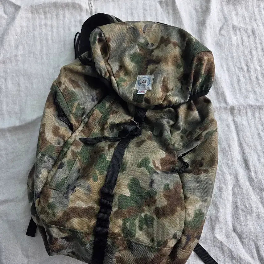 [BUNJANG] Epperson Mountaineering Camo Backpack / 에퍼슨 마운티어링 카모 백팩(epperson mountaineering)