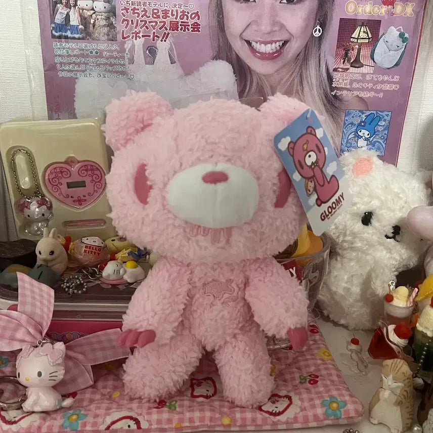 [BUNJANG] Glummy Bear Pink Plush Toy / 글루미베어 핑크 범용토끼 곰 갸루 지뢰계 산리오 산엑스 일본 인형