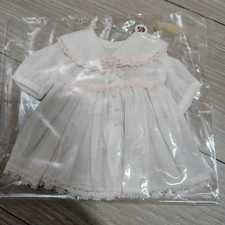 [SOLD OUT] 아리잠 USD 사이즈 인형 옷 드레스
