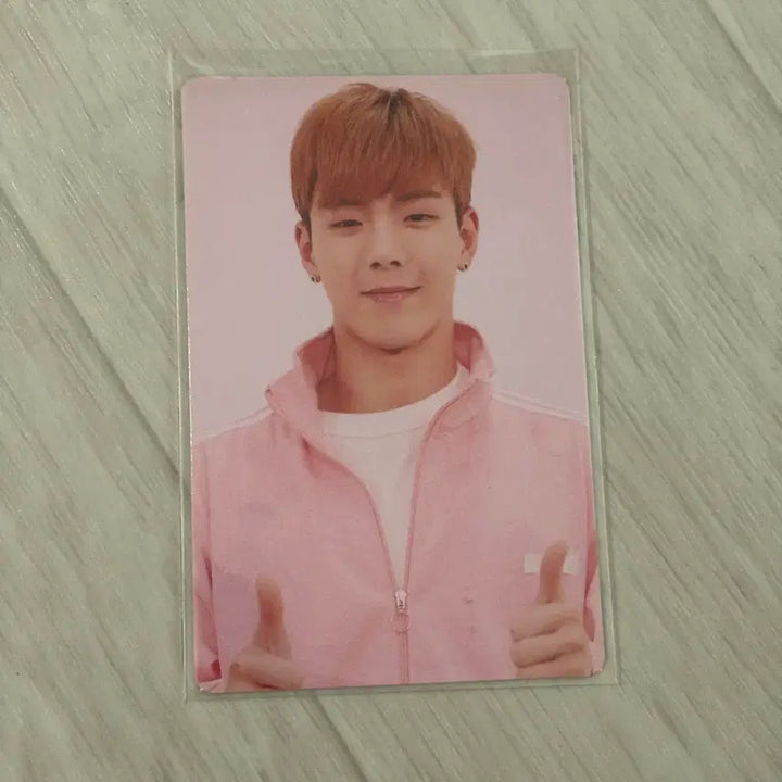 [BUNJANG] MONSTA X Shownu Ttuckgom Photocard / 몬스타엑스 몬엑 셔누 투턱곰 포카