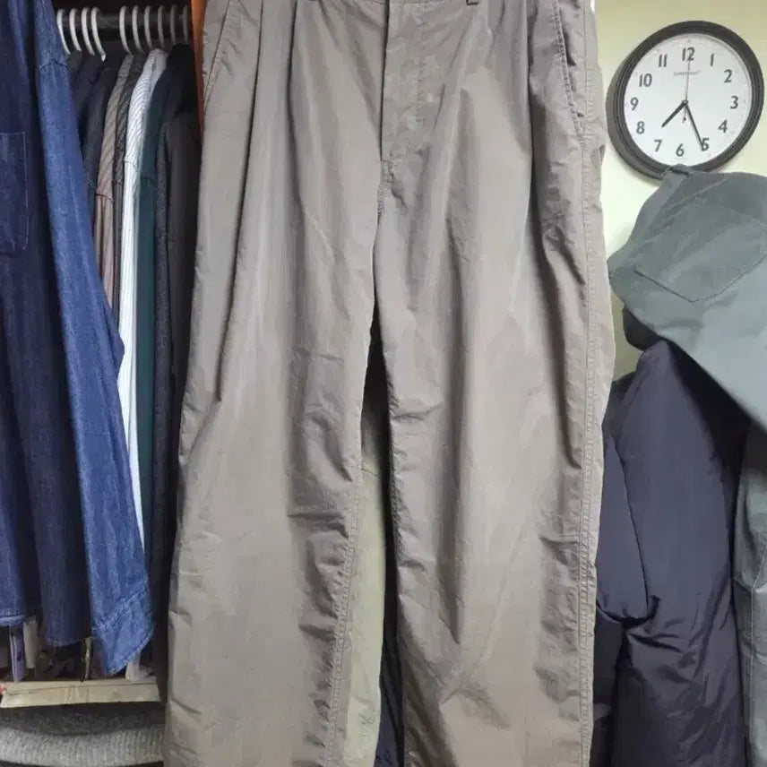 [BUNJANG] Another Office Santiago Officer Pants Taupe Grey / 3) 어나더오피스 산티아고오피서팬츠 타우퍼그레이